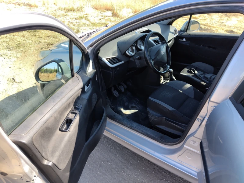 Peugeot 207 SW, снимка 12 - Автомобили и джипове - 52660579