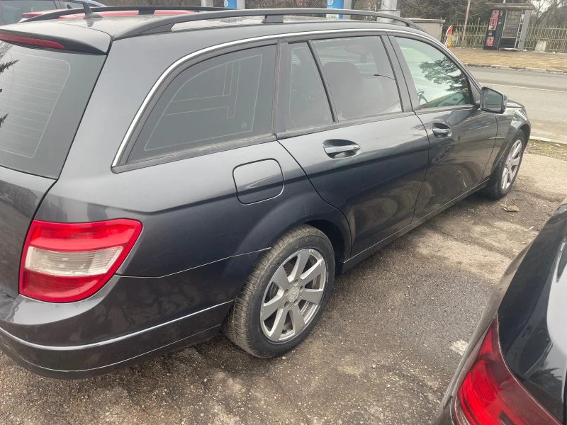 Mercedes-Benz C 200 Код на мотора 646, снимка 3 - Автомобили и джипове - 53332356