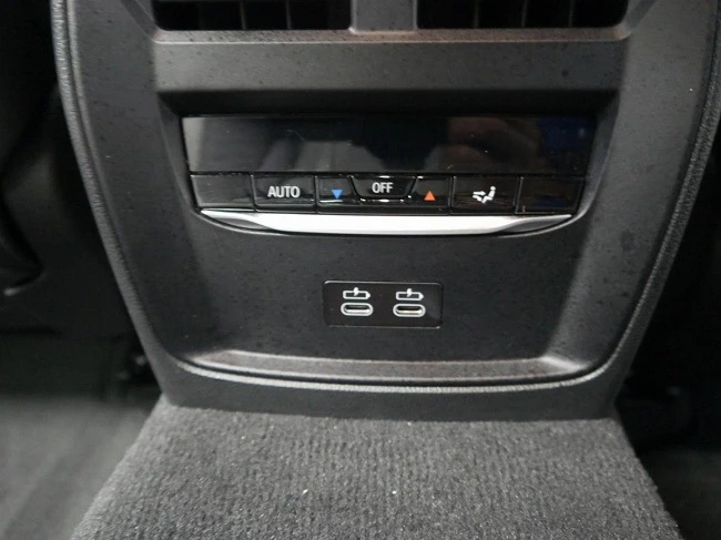 BMW M3 Competition xDrive = Carbon =  | Mobile.bg   10