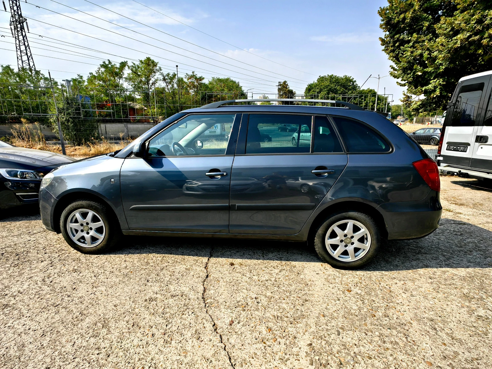 Skoda Fabia 1.6I!105к.с.ШВЕЙЦАРИЯ!!УНИКАТТОП СЪСТОЯНИЕ!!! - изображение 6