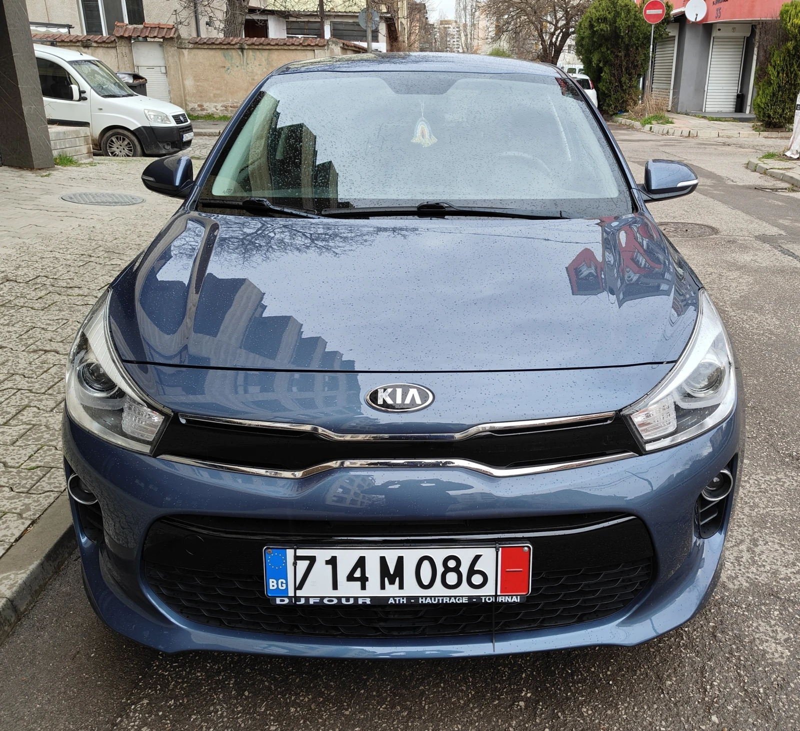 Kia Rio климатроник, снимка 5 - Автомобили и джипове - 54842728