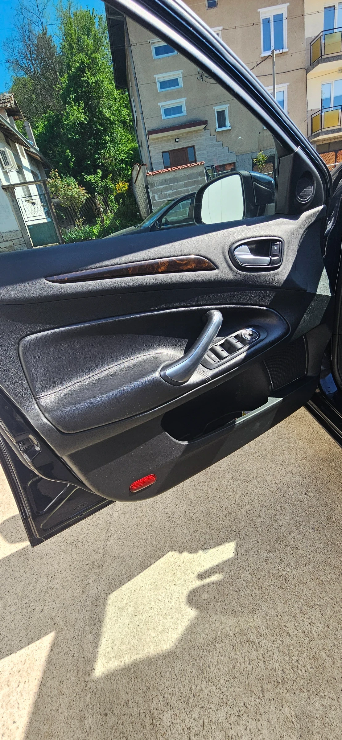 Ford Mondeo 2.0 TDCI CHIA - изображение 9