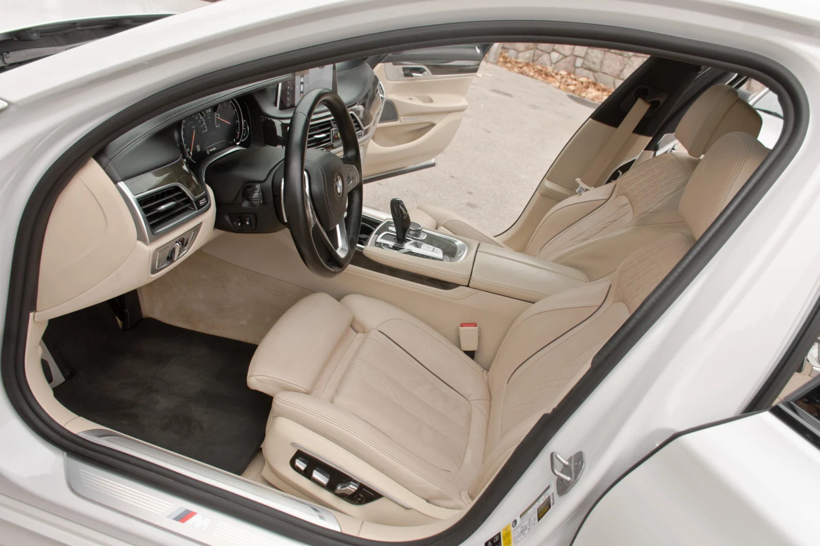 BMW 750 Long * X-Drive* M- | Mobile.bg   9