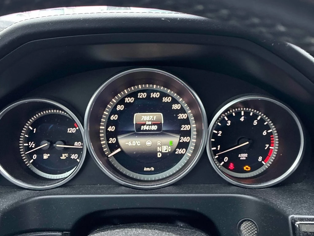 Mercedes-Benz E 400 * CARFAX * БЕЗ ПЪРВОНАЧАЛНА ВНОСКА - изображение 8