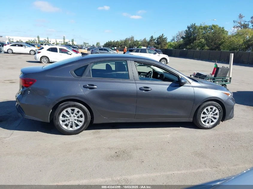 Kia Forte 2.0L I-4 DOHC, VVT, 147HP Front Wheel Drive | Mobile.bg   5