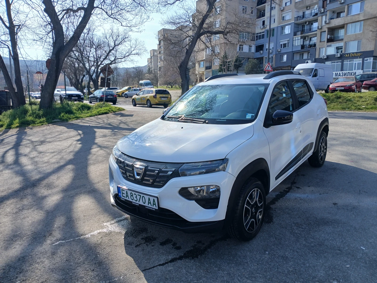 Dacia Spring, снимка 2 - Автомобили и джипове - 53827253