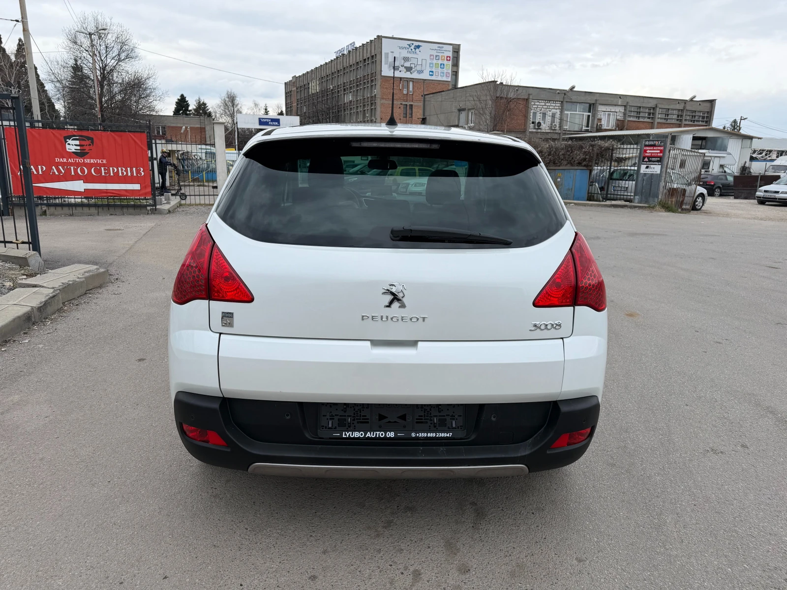 Peugeot 3008 2.0 HDI Hybrid 4x4 АВТОМАТИК КОЖА НАВИГАЦИЯ FULL, снимка 5 - Автомобили и джипове - 53917539