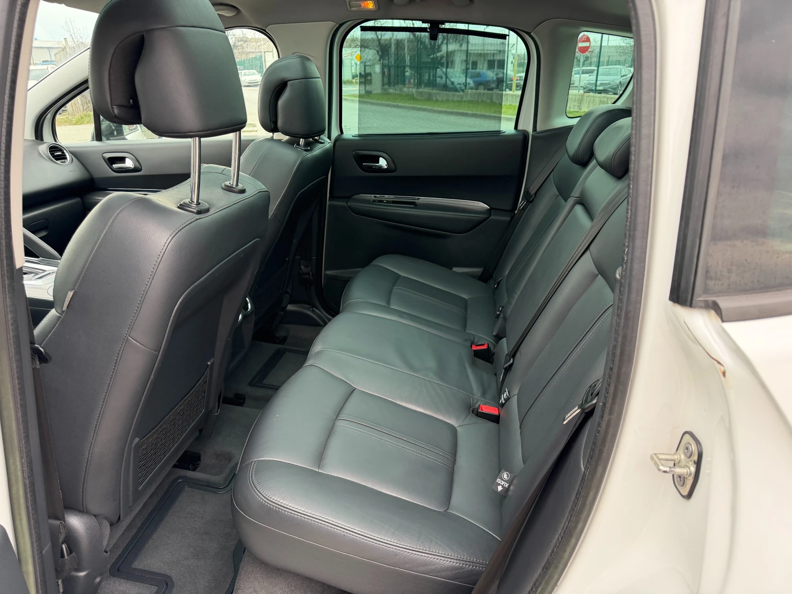 Peugeot 3008 2.0 HDI Hybrid 4x4 АВТОМАТИК КОЖА НАВИГАЦИЯ FULL, снимка 14 - Автомобили и джипове - 53917539