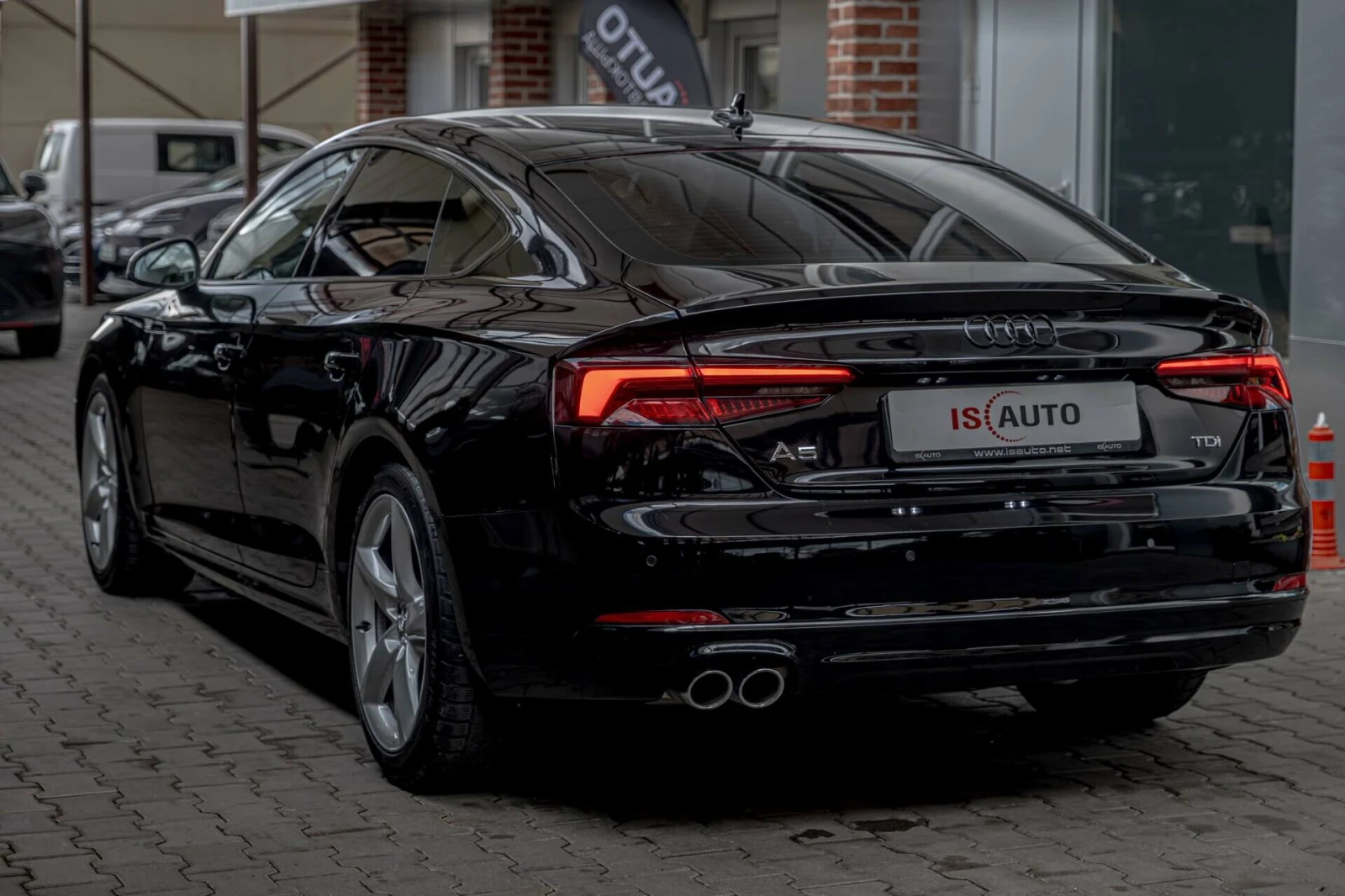 Audi A5 Sportback/2.0TDI/Sline/Ambient/Virtual/Подгрев/PDC, снимка 4 - Автомобили и джипове - 54101657