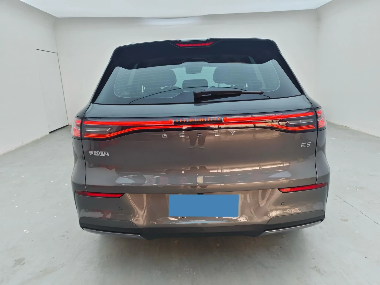 Geely EX5 Galaxy E5 FWD 68, 39 kWh  | Mobile.bg � ����������� 5
