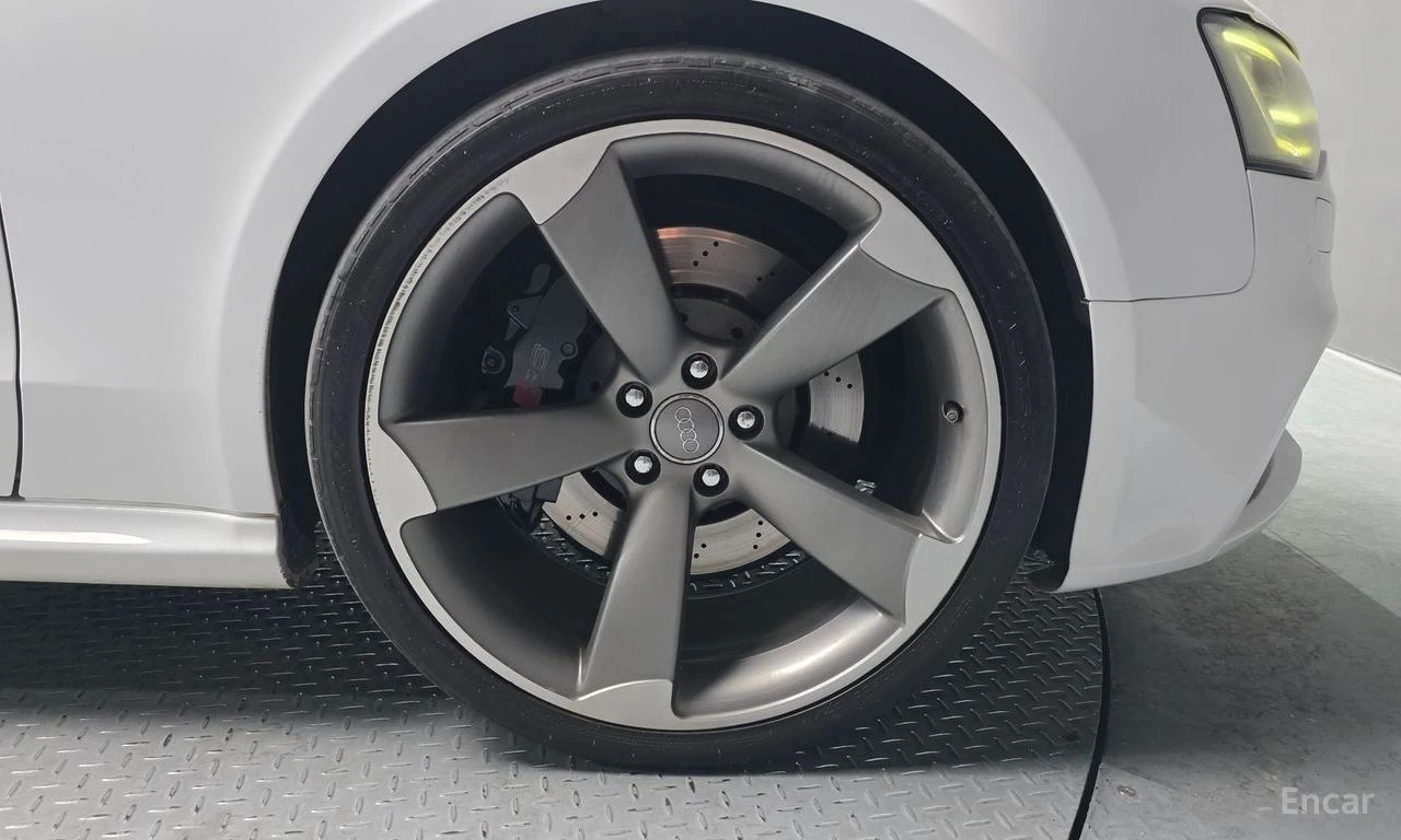 Audi Rs5 * ФИКСИРАНА ЦЕНА ДО БЪЛГАРИЯ * АВТОКРЕДИТ, снимка 6 - Автомобили и джипове - 55421803