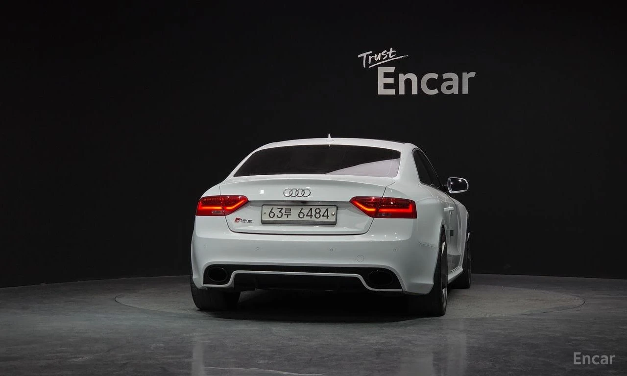 Audi Rs5 * ФИКСИРАНА ЦЕНА ДО БЪЛГАРИЯ * АВТОКРЕДИТ, снимка 5 - Автомобили и джипове - 55421803