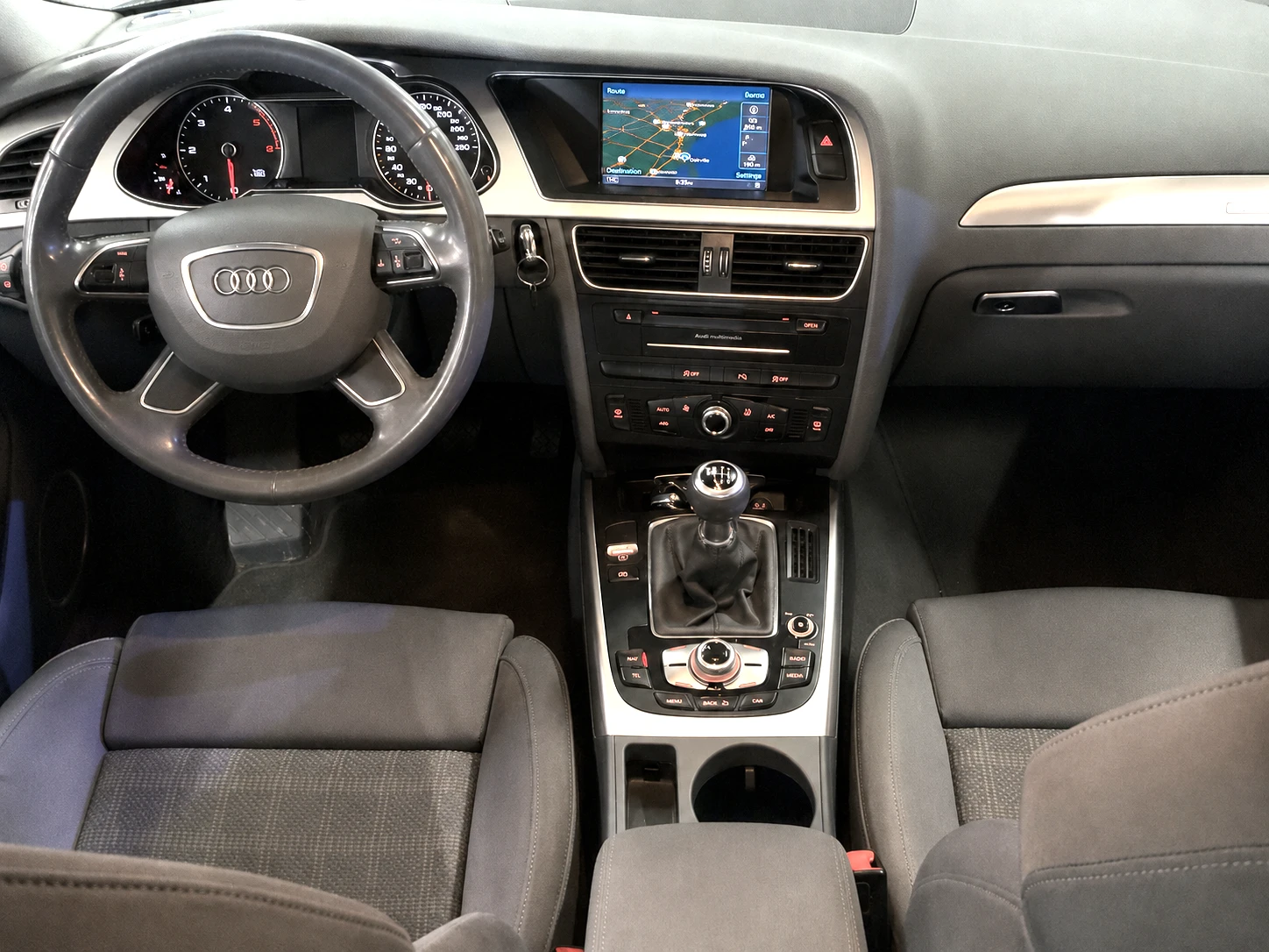 Audi A4 2.0 TDI quattro, снимка 7 - Автомобили и джипове - 55482916