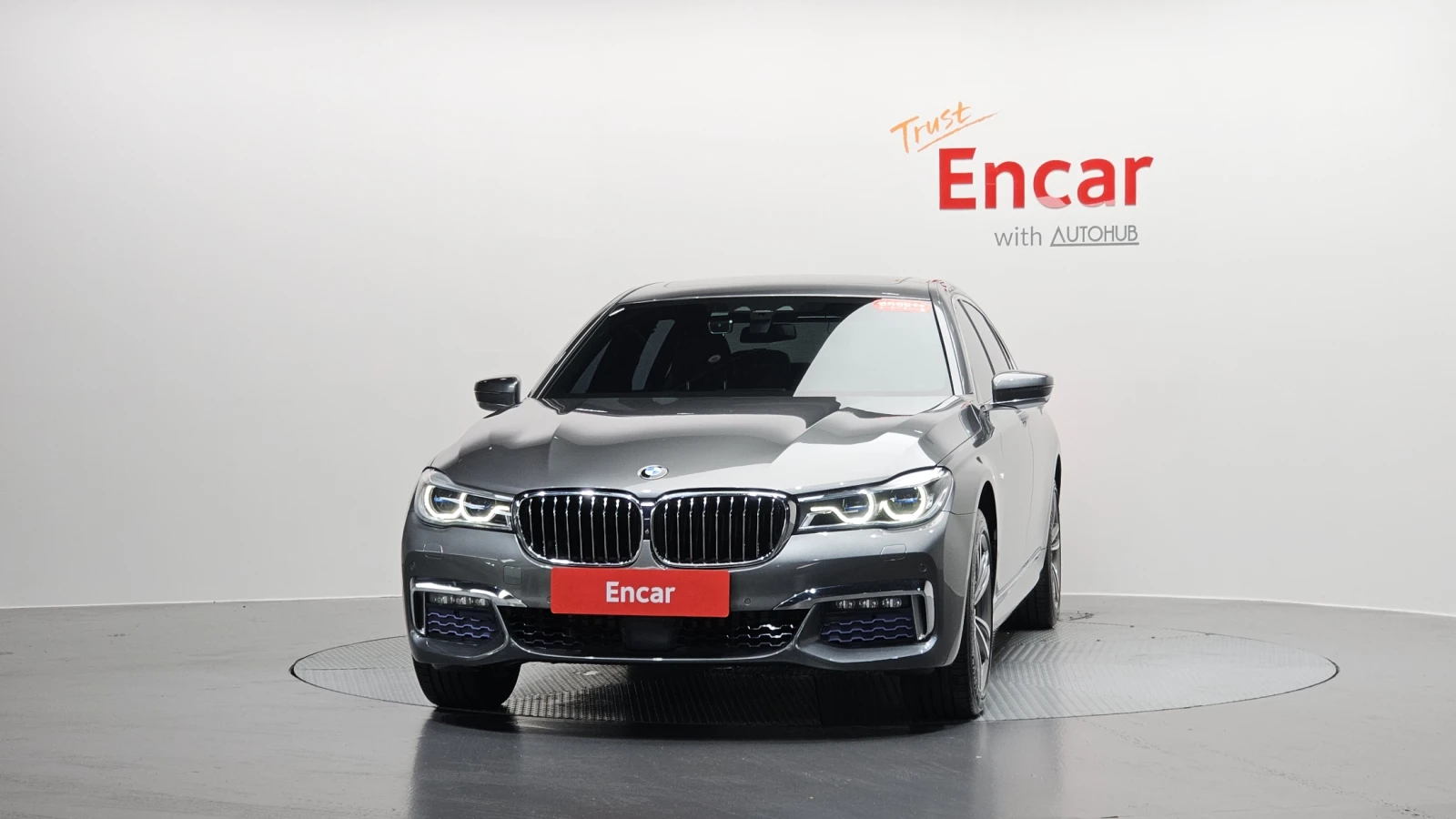 BMW 740 2018* LONG* M-PK* МАСАЖ* ОБДУХ* 360* DIS* HUD* SOF, снимка 2 - Автомобили и джипове - 55574034