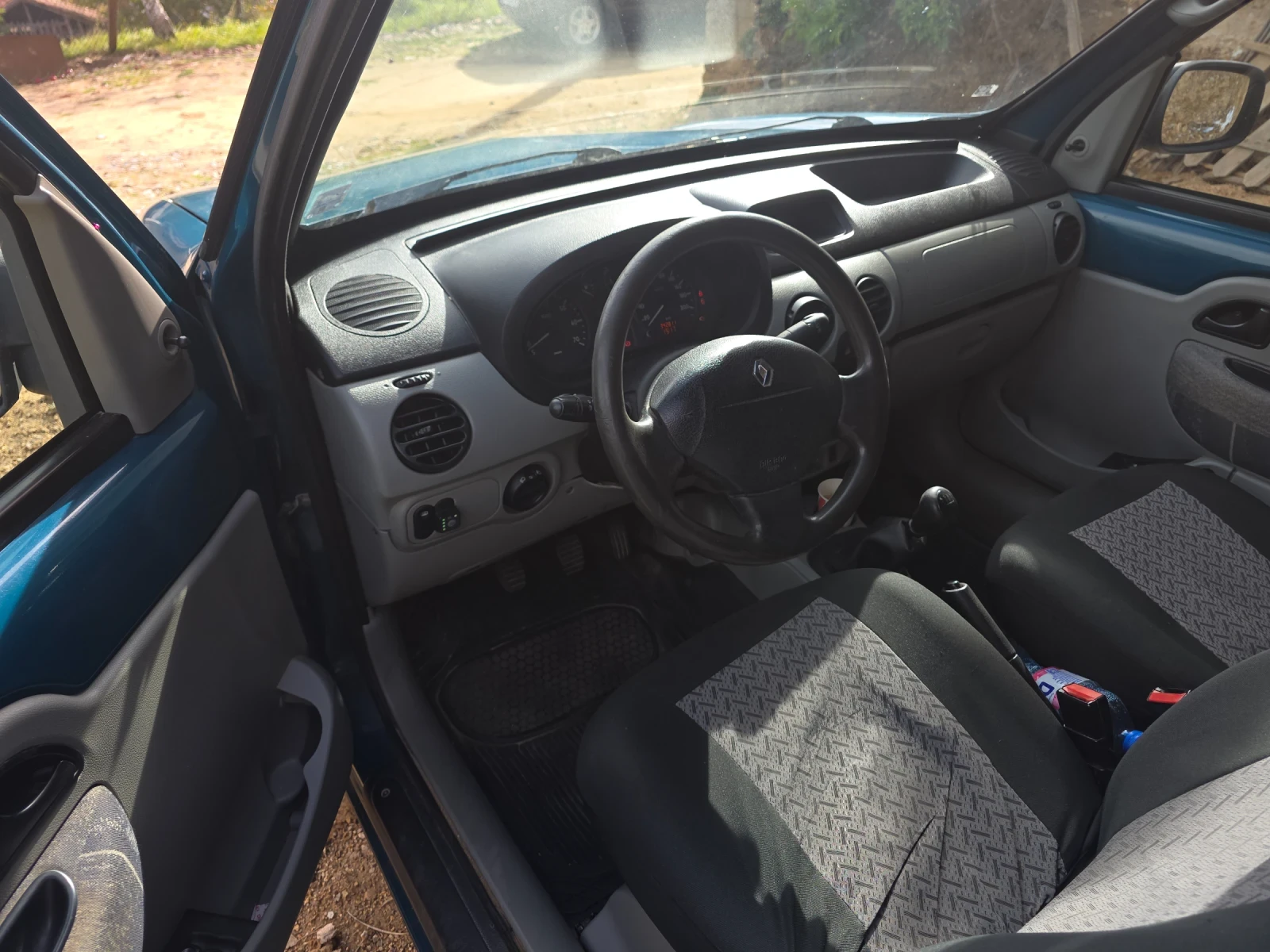 Renault Kangoo 1200, снимка 8 - Автомобили и джипове - 56543532
