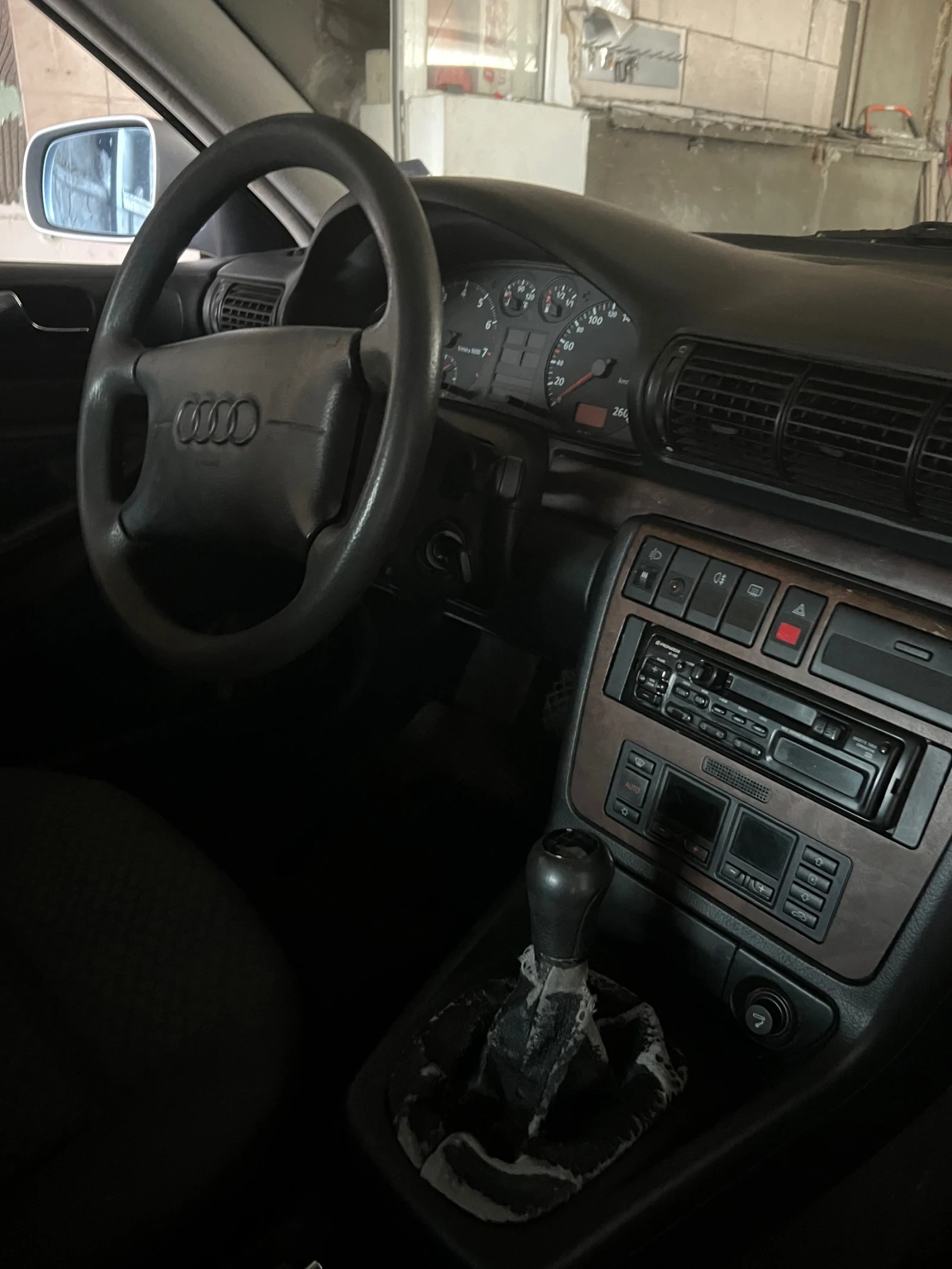 Audi A4, снимка 5 - Автомобили и джипове - 56714736