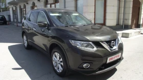 ������ Nissan X-trail