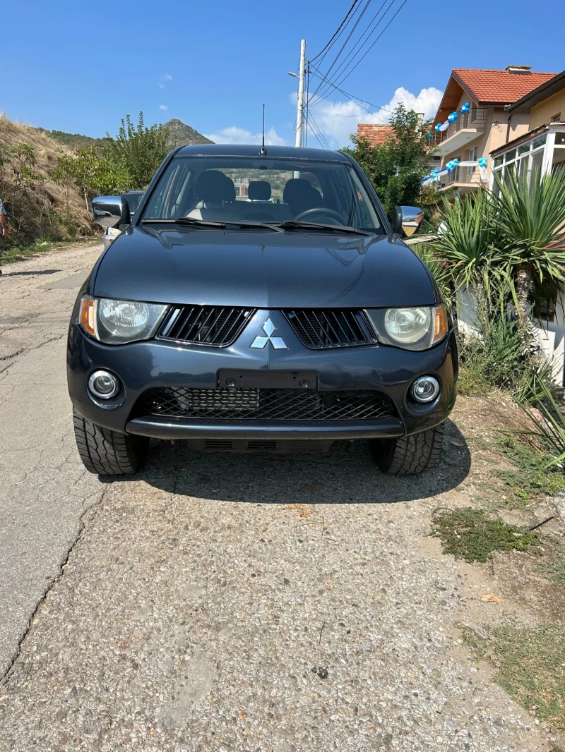 Mitsubishi L200 2.5 ТОП, снимка 2 - Автомобили и джипове - 47224557