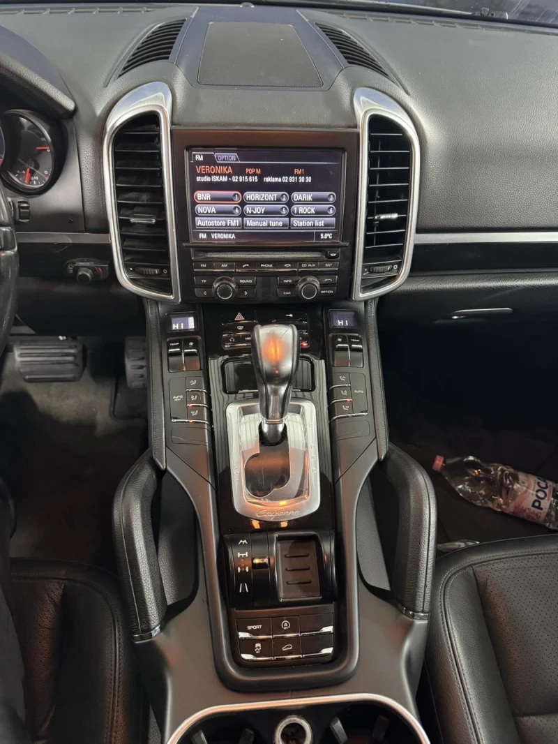 Porsche Cayenne 3.0d/nardo grey/alcantara/LED, снимка 15 - Автомобили и джипове - 52566314