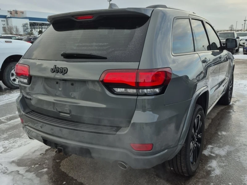 Jeep Grand cherokee * ALTITUDE * CARFAX * ЦЕНА ДО БЪЛГАРИЯ, снимка 3 - Автомобили и джипове - 53056779