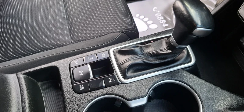 Kia Sportage 1.6 Turbo 4x4 Facelift  Automat Urban Edition, снимка 14 - Автомобили и джипове - 53566386