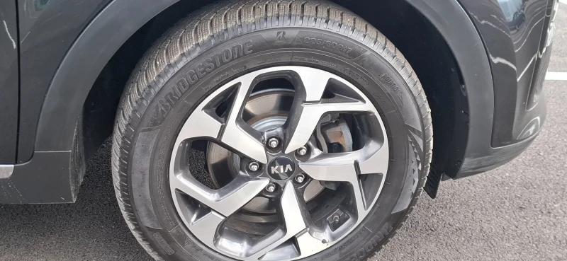 Kia Sportage 1.6 Turbo 4x4 Facelift  Automat Urban Edition, снимка 9 - Автомобили и джипове - 53566386