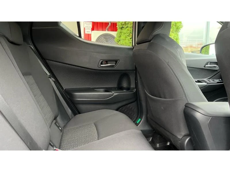 Toyota C-HR 2.0 Hybrid Club, снимка 17 - Автомобили и джипове - 53023211