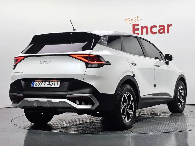 Kia Sportage 5Th Generation Diesel 2.0 2Wd Trendy, снимка 2 - Автомобили и джипове - 56286292