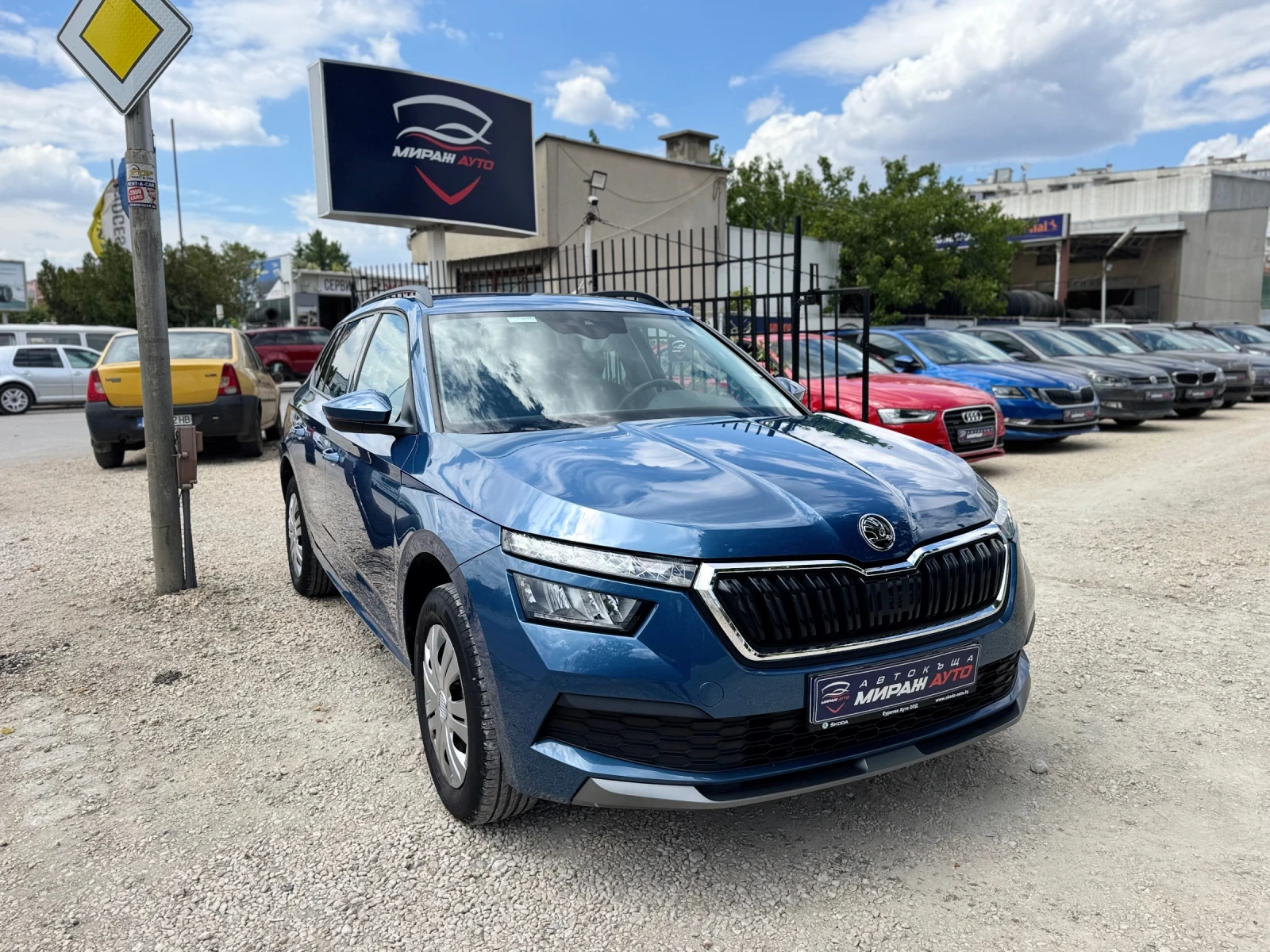 Skoda Kamiq 1.0 G-TEC* Сервизна история!Един собственик! - изображение 3