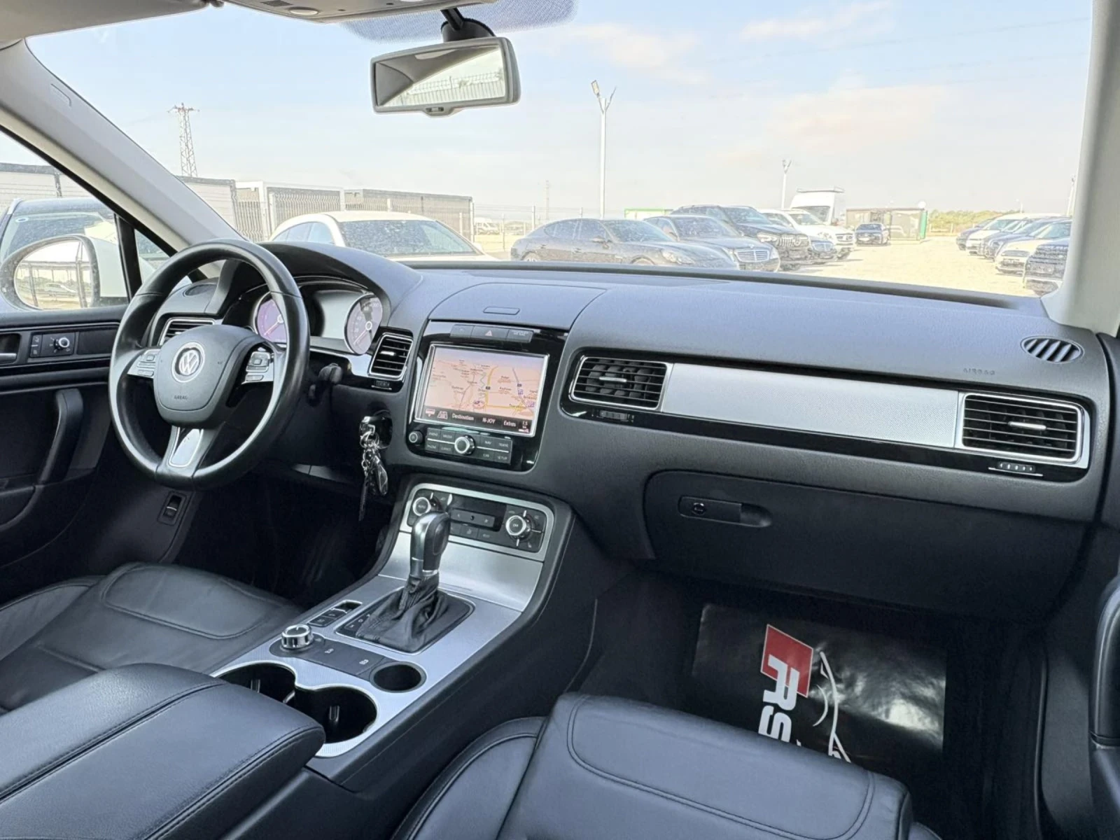 VW Touareg Капариран/Продадена  - изображение 9