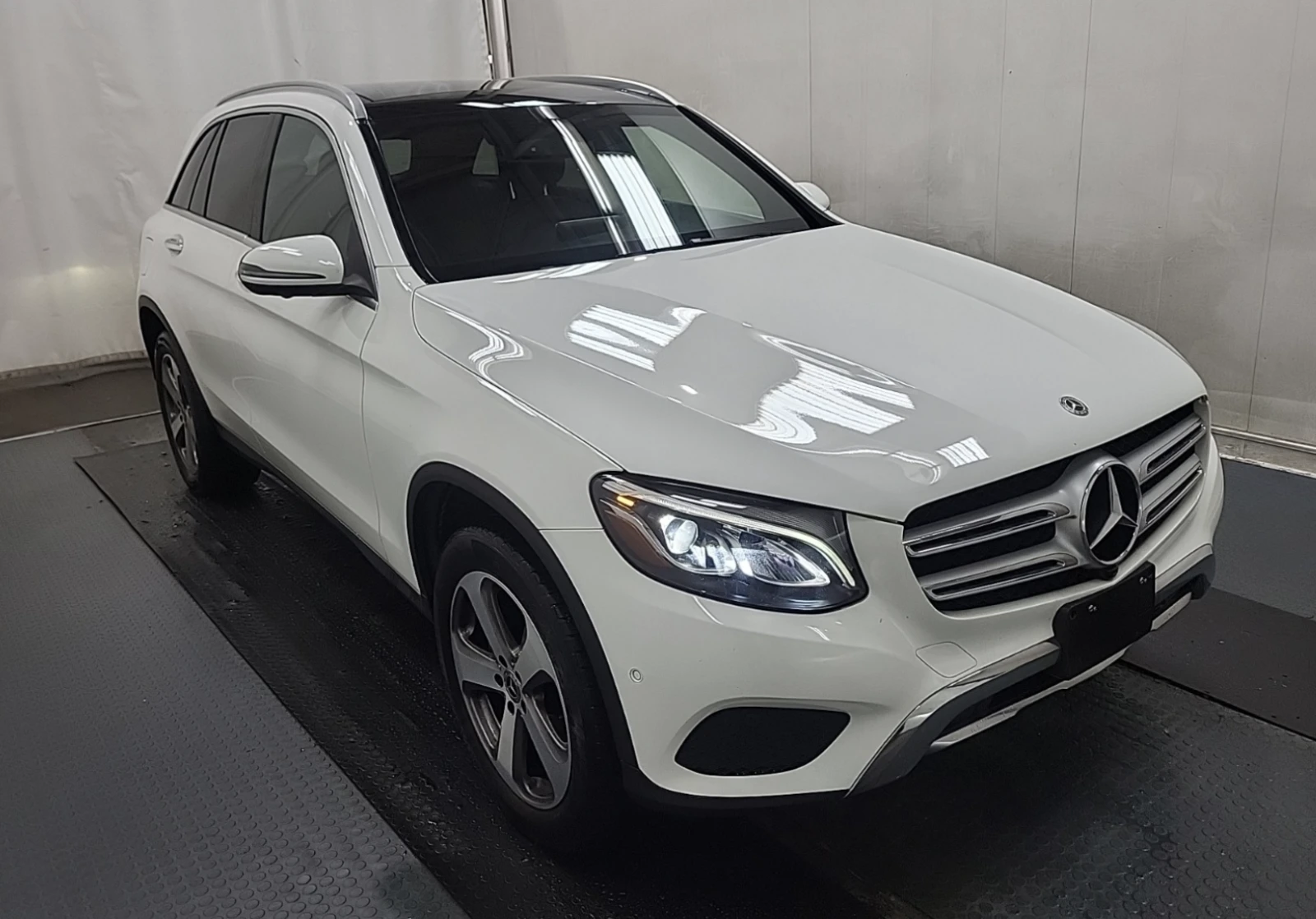 Mercedes-Benz GLC 300 4MATIC - изображение 2