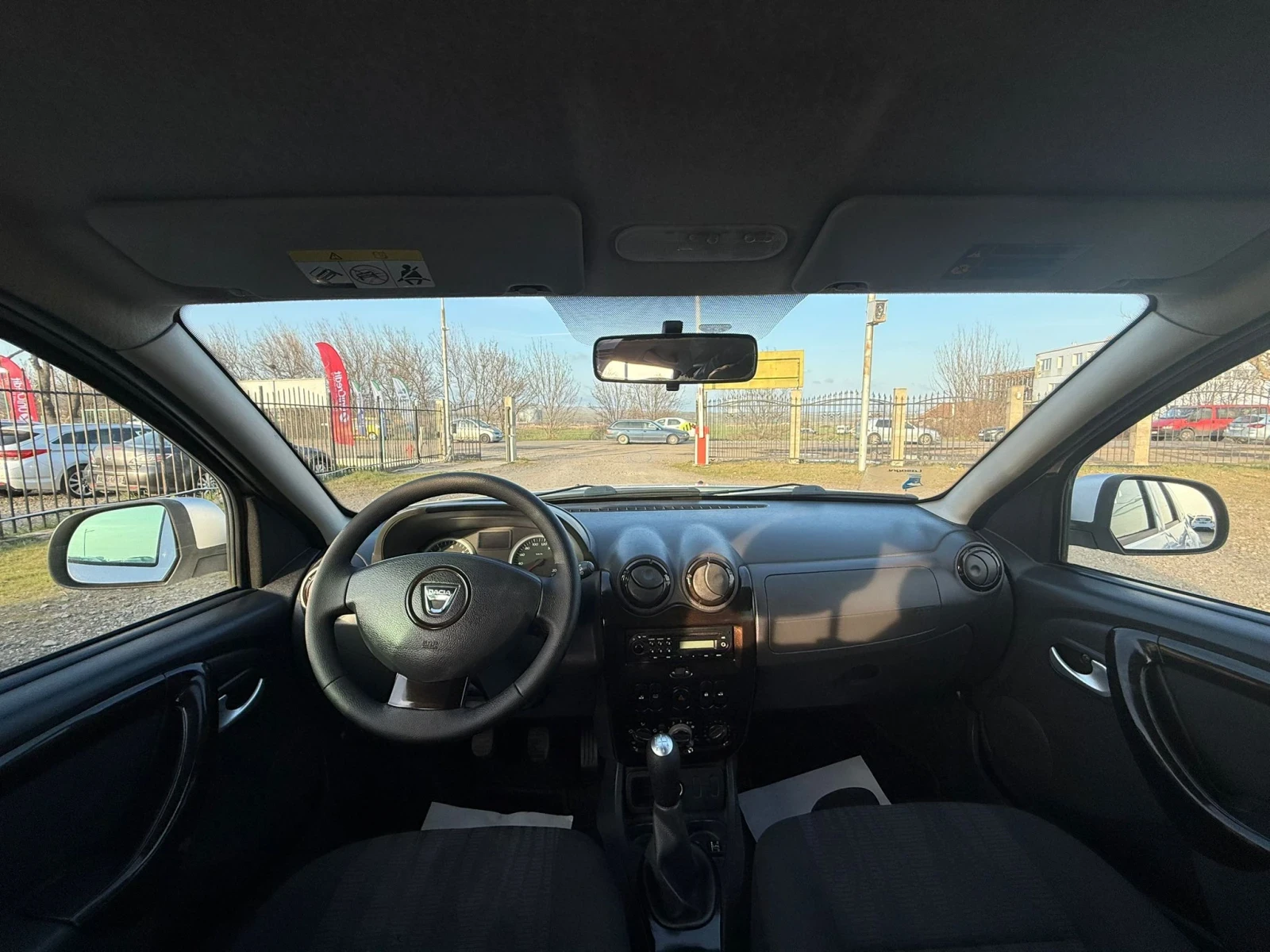 Dacia Duster 1, 6i -GPL , снимка 7 - Автомобили и джипове - 53992946