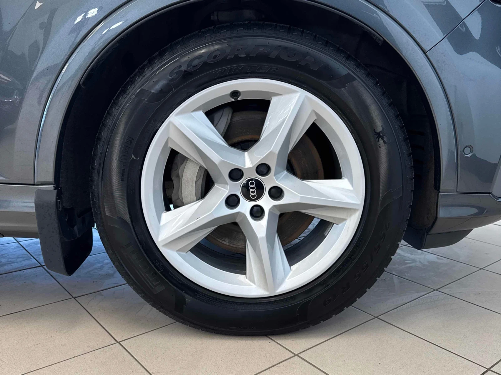 Audi Q7 CARFAX * АВТОКРЕДИТ * ПРОГНОЗНА ЦЕНА ДО БГ, снимка 12 - Автомобили и джипове - 54479601