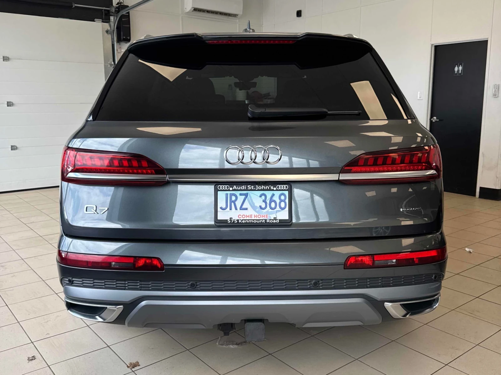 Audi Q7 CARFAX * АВТОКРЕДИТ * ПРОГНОЗНА ЦЕНА ДО БГ, снимка 4 - Автомобили и джипове - 54479601