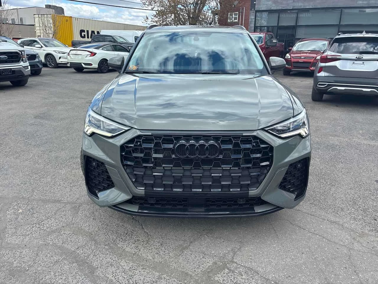 Audi Q3 /CAMERA/ПОДГРЕВИ/RS GRILL , снимка 6 - Автомобили и джипове - 54528715