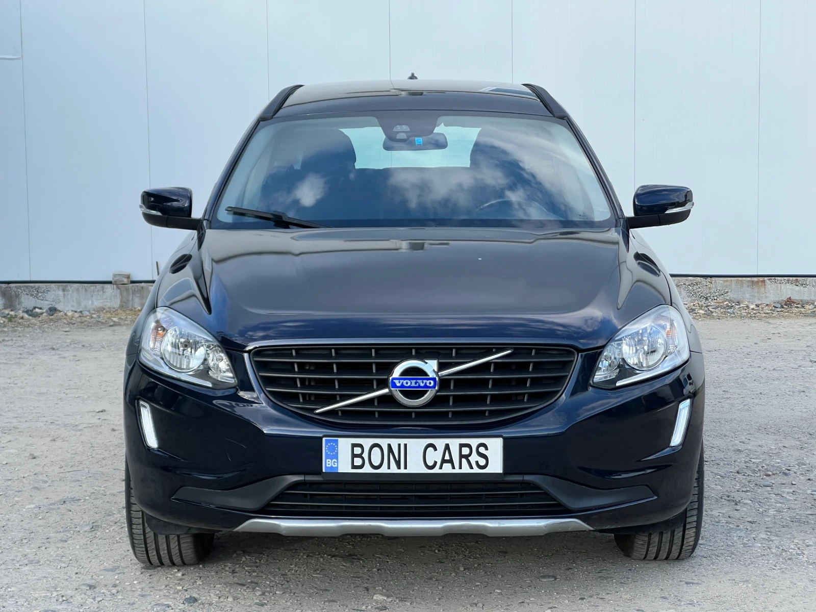 Volvo XC60 2.0D3- 150к.с./EURO6B/Автомат/Навигация/ Автопилот, снимка 2 - Автомобили и джипове - 54756199