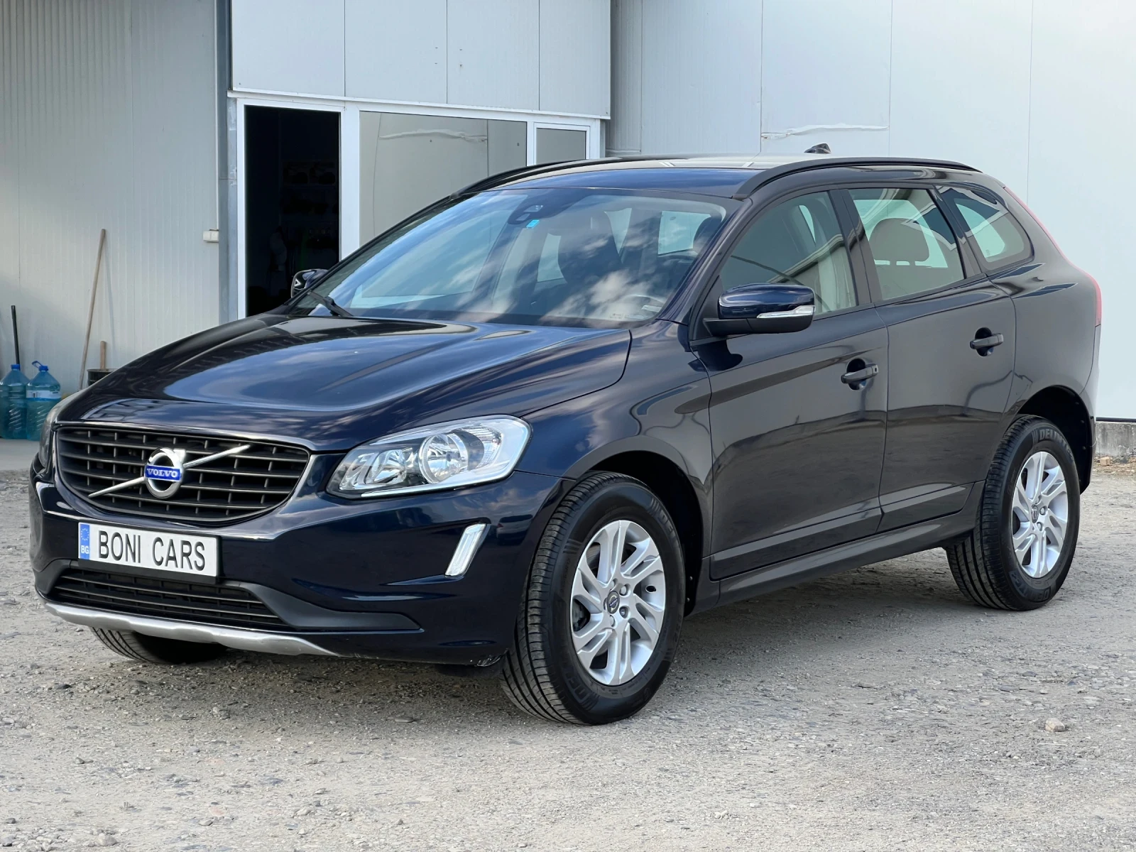 Volvo XC60 2.0D3- 150к.с./EURO6B/Автомат/Навигация/ Автопилот