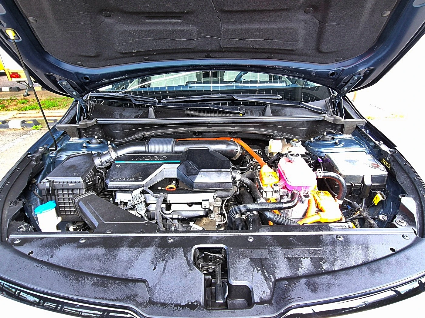 Kia Sportage Signature Hybrid, снимка 12 - Автомобили и джипове - 56128782