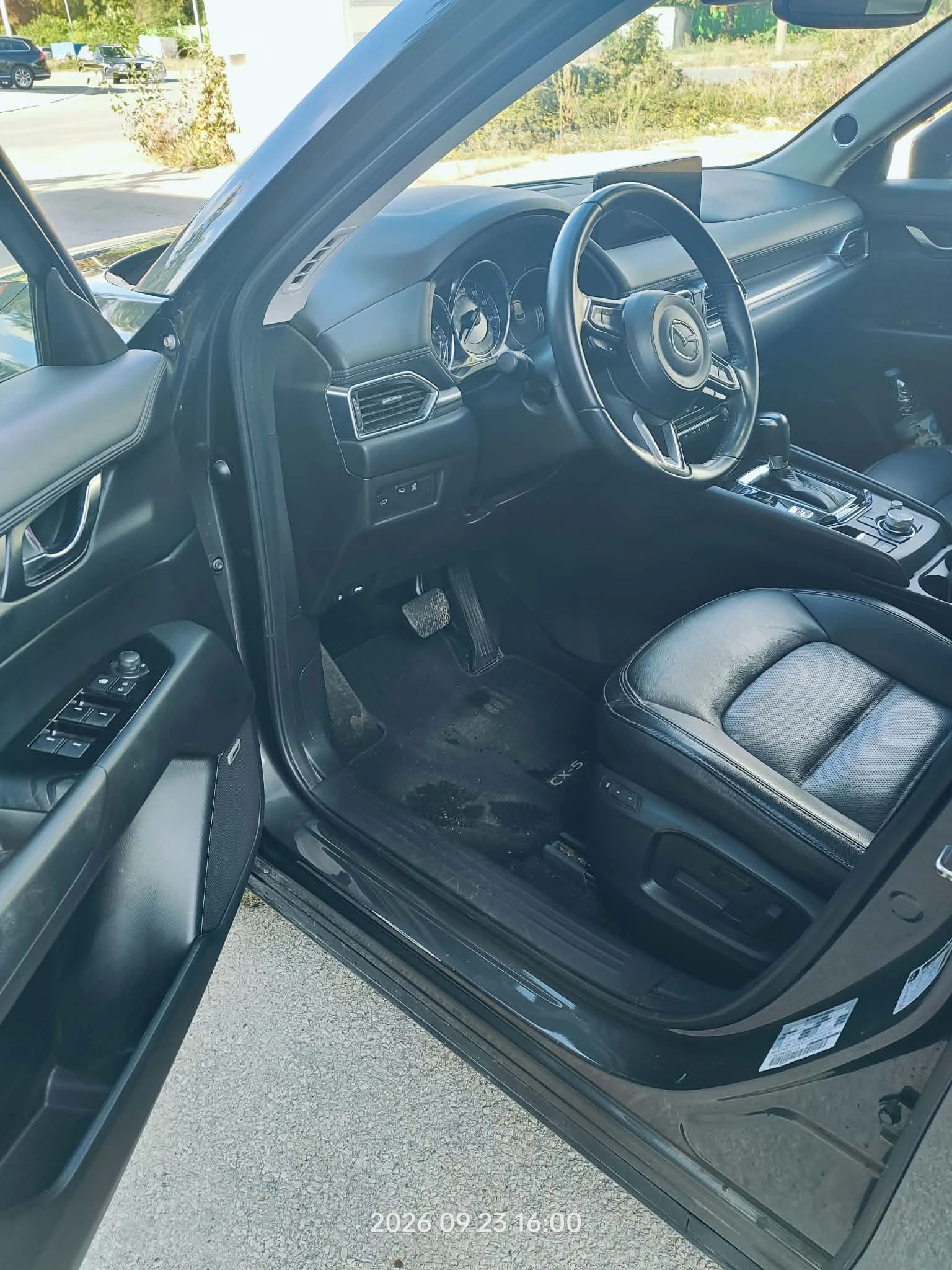 Mazda CX-5, снимка 4 - Автомобили и джипове - 56199074