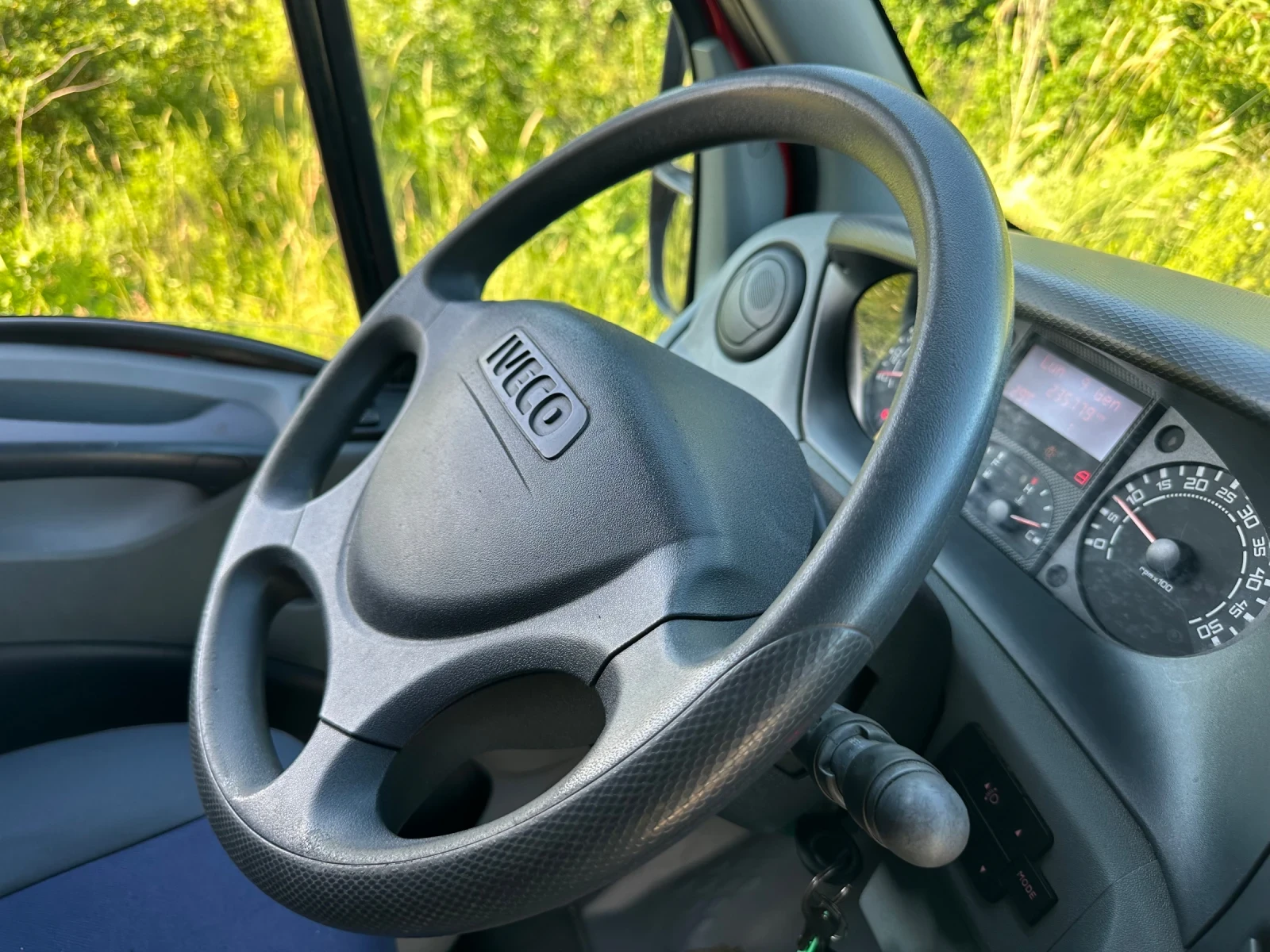 Iveco Daily 35c13 !!! | Mobile.bg   13