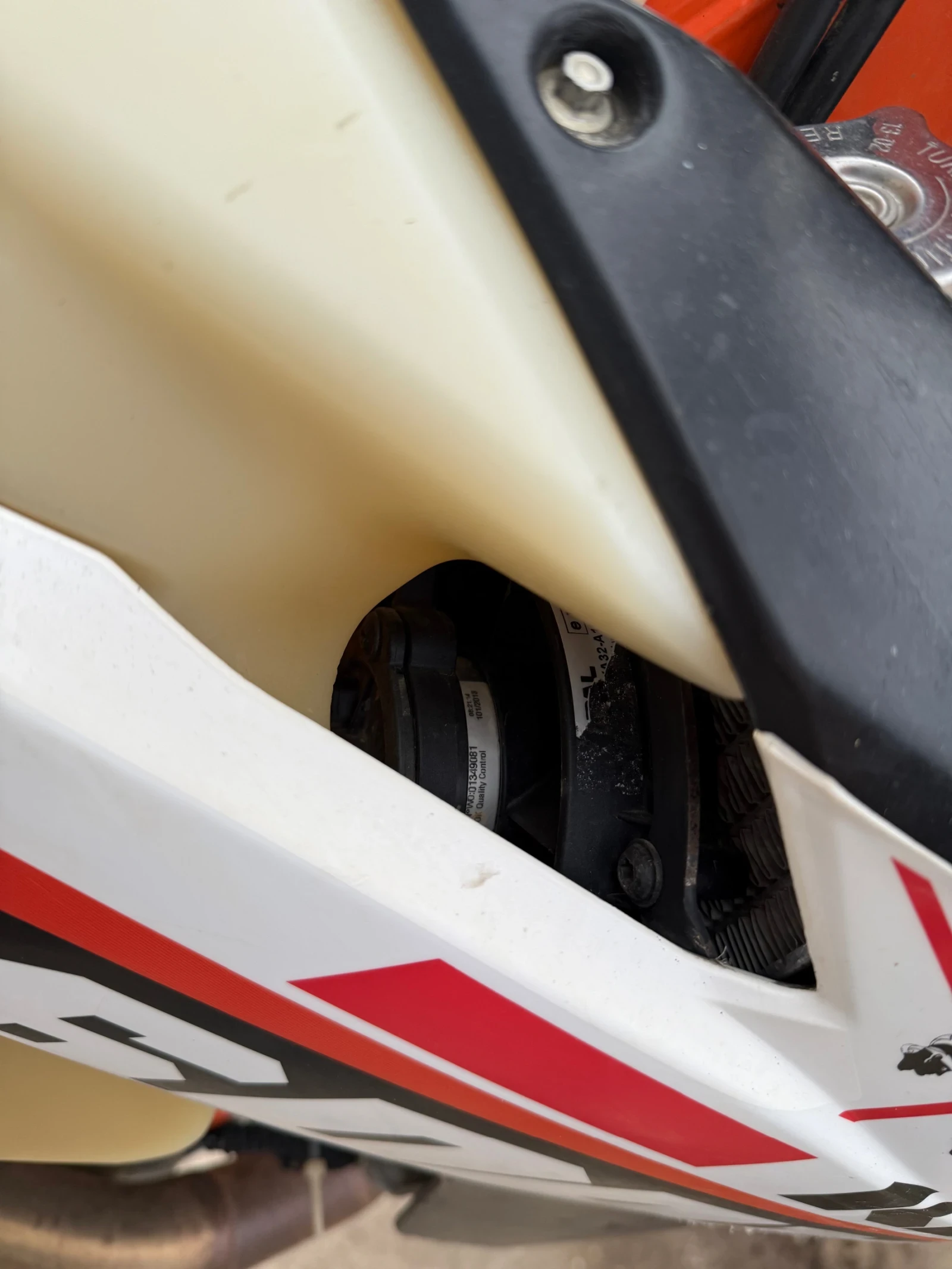 Ktm EXC 350 6days - изображение 8