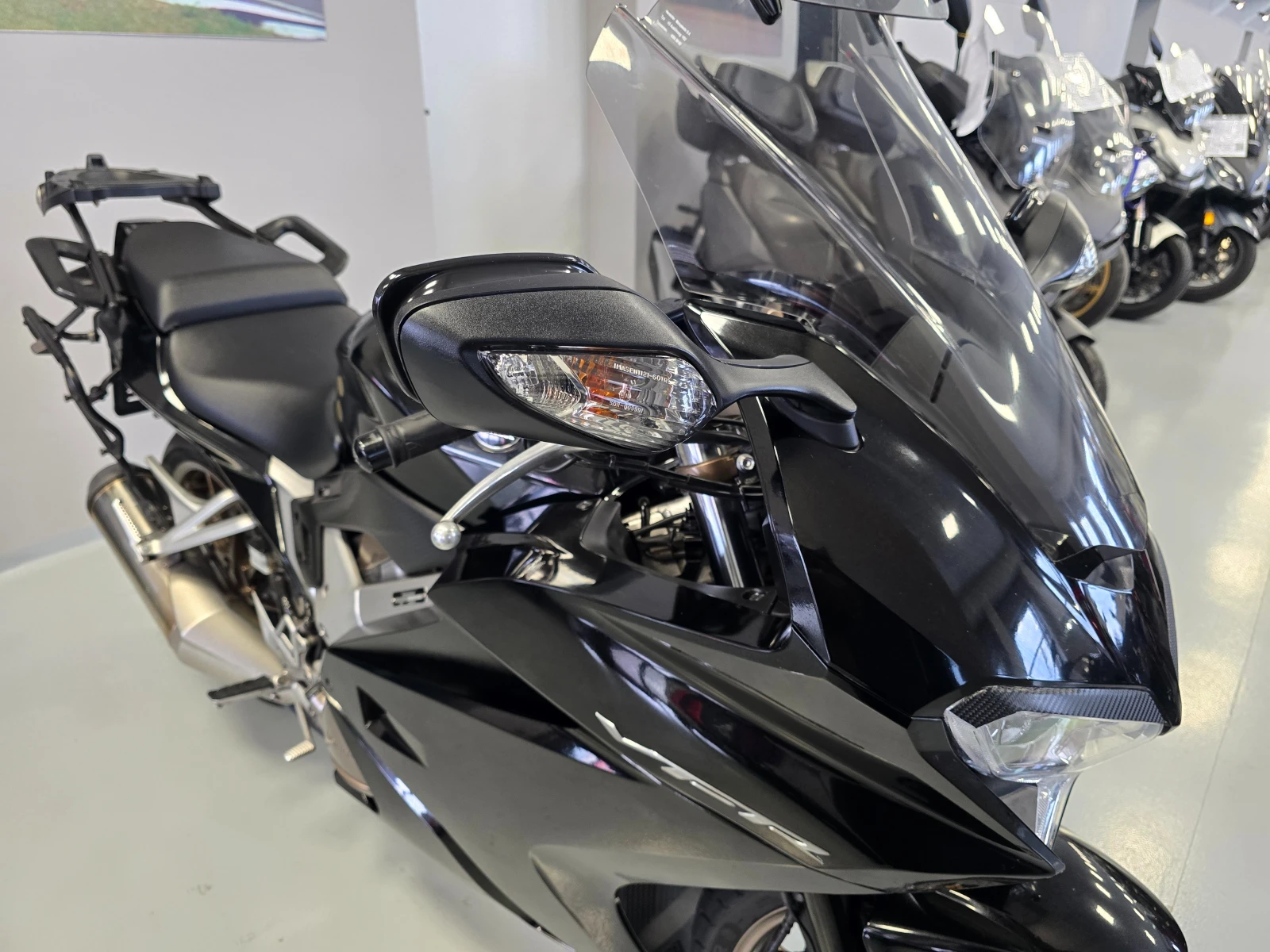 Honda Vfr 800ie, ABS-TCS, Подгрев!, снимка 7 - Мотоциклети и мототехника - 53894572