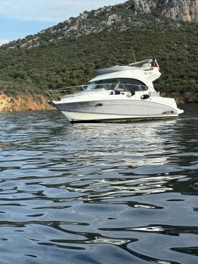 Моторна яхта Beneteau ANTARES 32 Fly, снимка 3