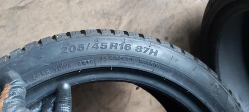 Гуми Зимни 205/45R16, снимка 9 - Гуми и джанти - 35130466