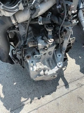 Honda Civic 1.6DTEC ЧАСТИ, снимка 9