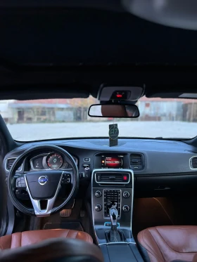 Volvo V60 2.4 D6 plug-in hybrid R-Design Exterior + Summum , снимка 12