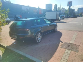 Обява за продажба на Alfa Romeo 159 sportwagon 2.4 210 Automatic ~4 900 лв. - изображение 2 | Auto.bg Обява за продажба на Alfa Romeo 159 sportwagon 2.4 210 Automatic ~4 900 лв. - изображение 2