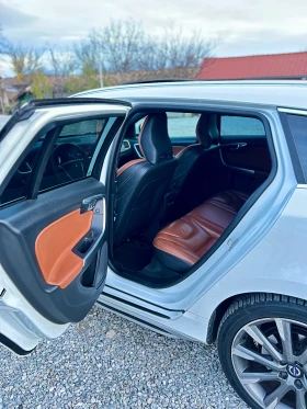 Volvo V60 2.4 D6 plug-in hybrid R-Design Exterior + Summum  - 22500 лв. / 11504.07 € - 32318457 10