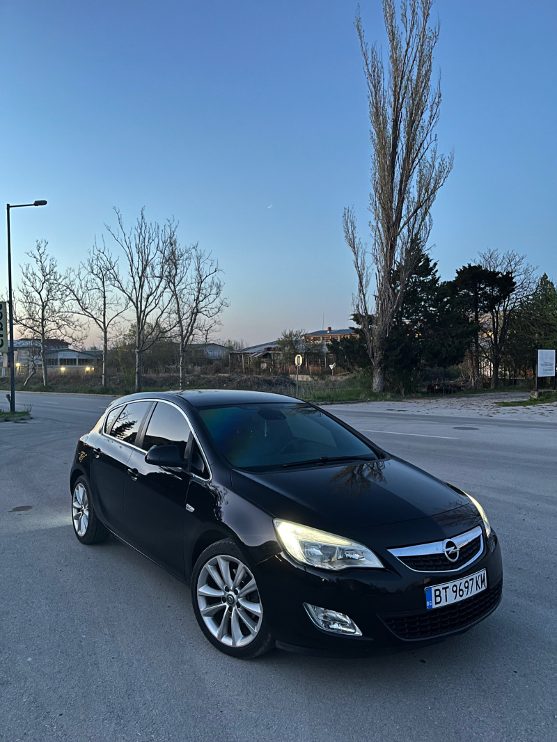 Opel Astra 1.7CDTI, снимка 13 - Автомобили и джипове - 43932173