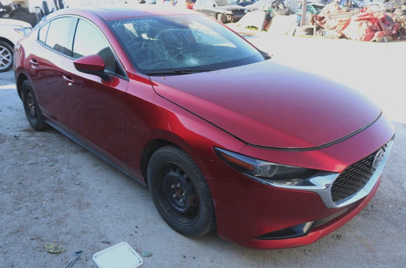 Mazda 3 2.5 Skyactiv-G 4x4, снимка 1 - Автомобили и джипове - 45179852